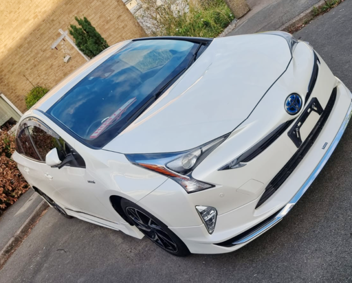 Toyota Prius White